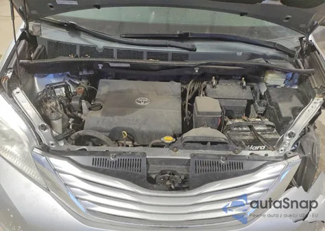 2016 Toyota Sienna Le from USA, damaged, VIN 5TDJK3DC0GS132428